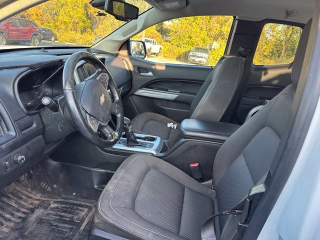 Chevrolet Colorado Vehicle Full-screen Gallery Image 05