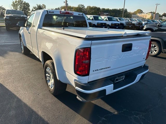 Chevrolet Colorado Vehicle Full-screen Gallery Image 03