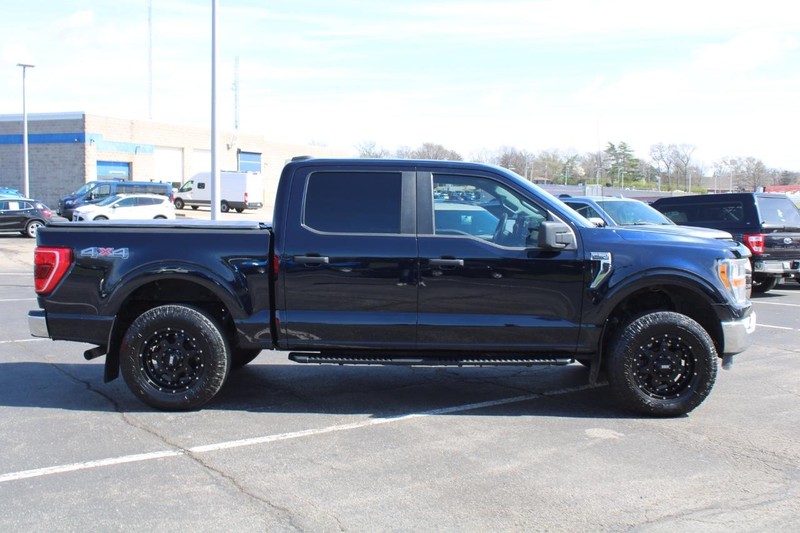 2021 Ford F-150 4WD XLT SuperCrew photo