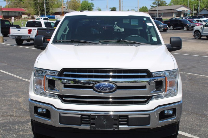 2018 Ford F-150 2WD XLT SuperCrew photo