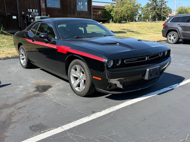 more details - dodge challenger
