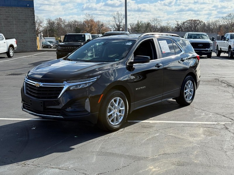 Chevrolet Equinox Vehicle Full-screen Gallery Image 08