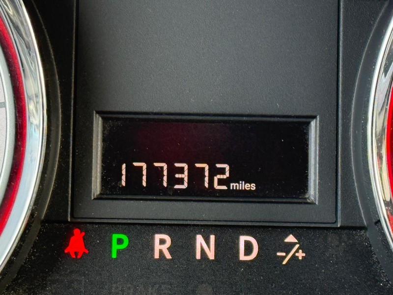 Dodge Grand Caravan Vehicle Full-screen Gallery Image 20