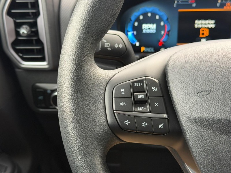 Ford Bronco Sport Vehicle Full-screen Gallery Image 19