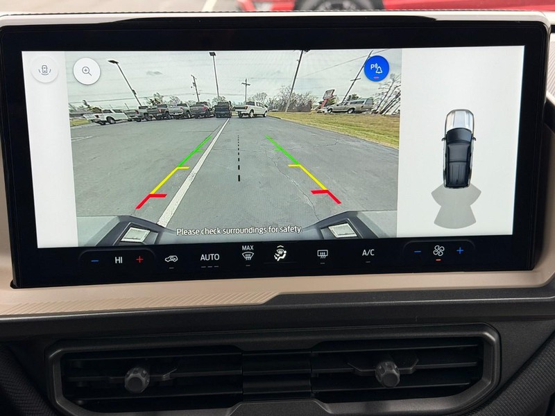 Ford Bronco Sport Vehicle Full-screen Gallery Image 23