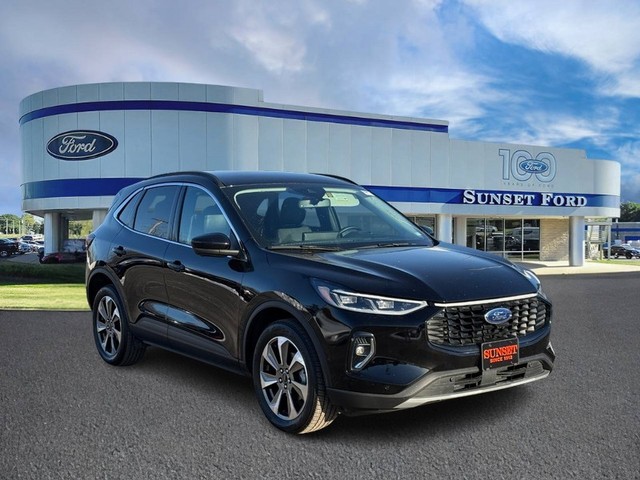 St. Louis MO 2023 Ford Escape more details - ford escape