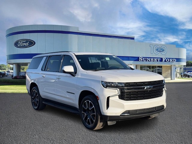 St. Louis MO 2021 Chevrolet Suburban more details - chevrolet suburban