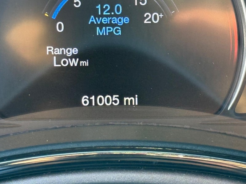 Dodge Durango Vehicle Full-screen Gallery Image 21