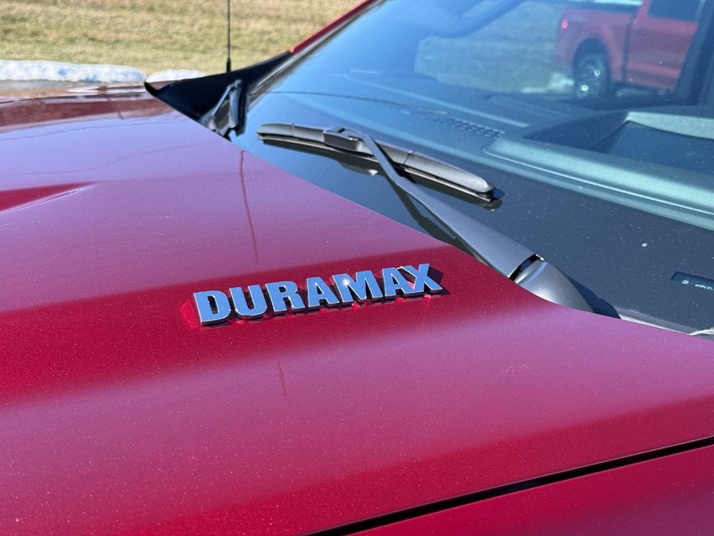 Chevrolet Silverado 1500 Vehicle Full-screen Gallery Image 09