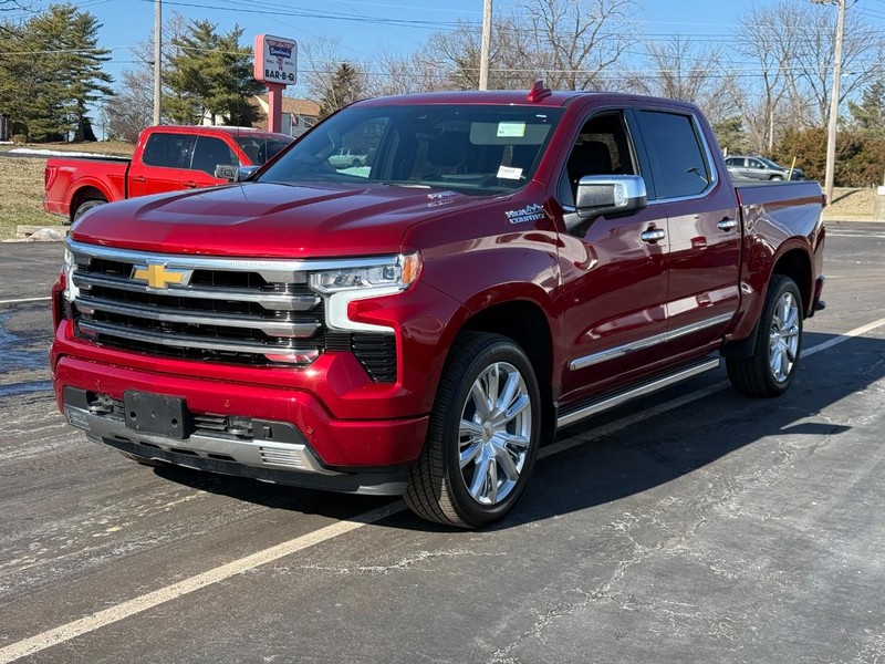 Chevrolet Silverado 1500 Vehicle Full-screen Gallery Image 10