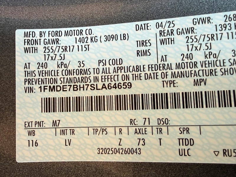 Ford Bronco Vehicle Full-screen Gallery Image 22