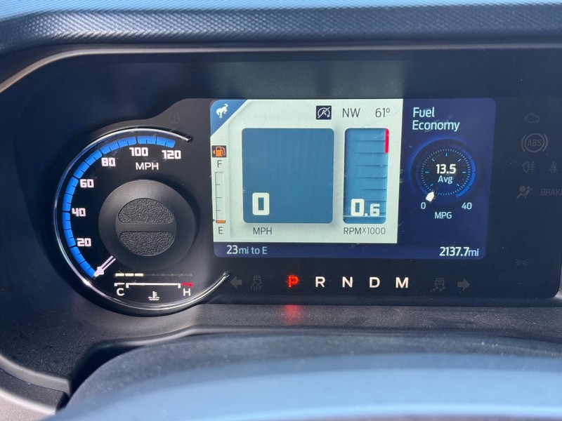 Ford Bronco Vehicle Full-screen Gallery Image 20