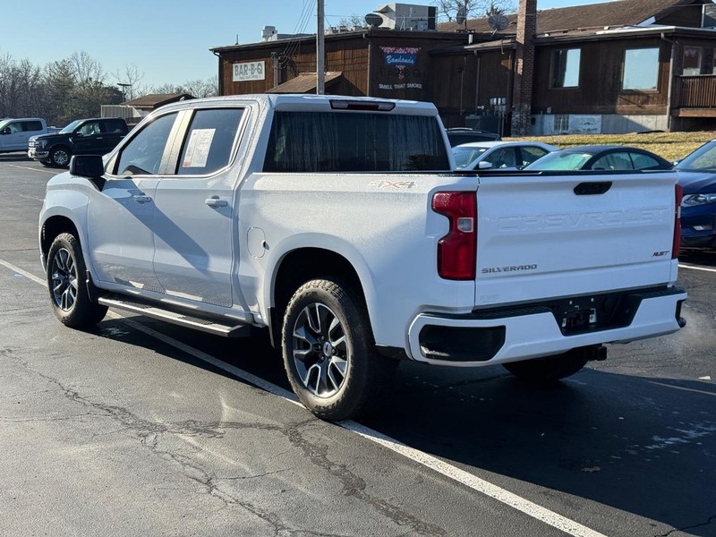 Chevrolet Silverado 1500 Vehicle Full-screen Gallery Image 07