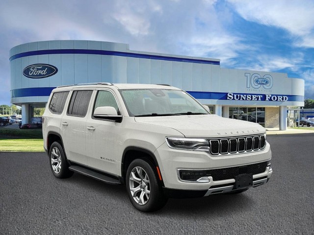 St. Louis MO 2022 Jeep Wagoneer more details - jeep wagoneer