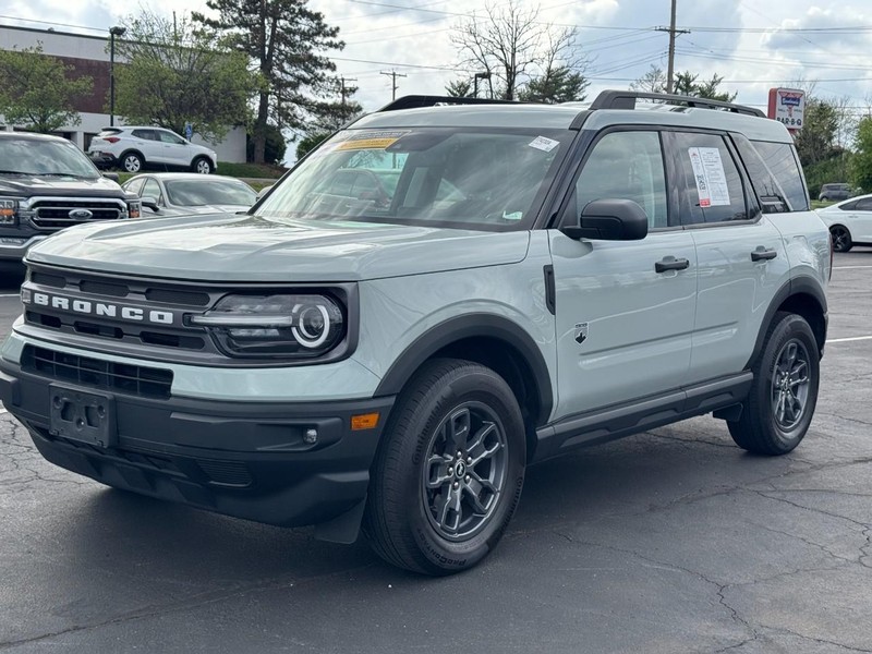 Ford Bronco Sport Vehicle Full-screen Gallery Image 07