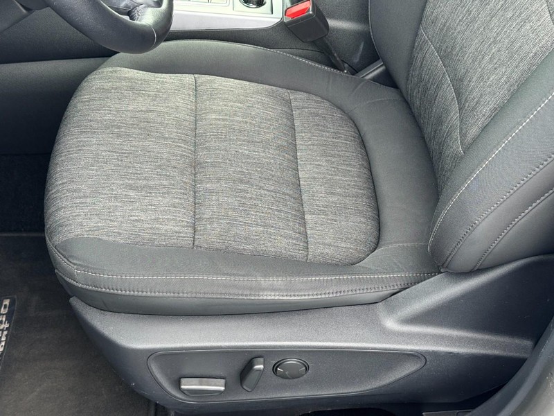 Ford Bronco Sport Vehicle Full-screen Gallery Image 14