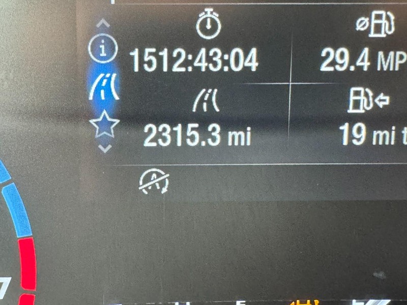 Ford Bronco Sport Vehicle Full-screen Gallery Image 18