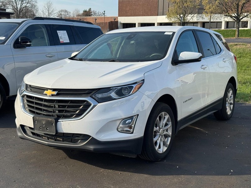 Chevrolet Equinox Vehicle Full-screen Gallery Image 04
