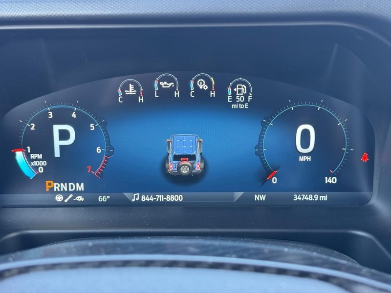 Ford Bronco Vehicle Full-screen Gallery Image 20