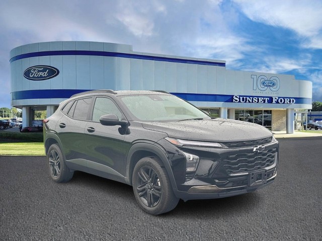 St. Louis MO 2025 Chevrolet Trax more details - chevrolet trax