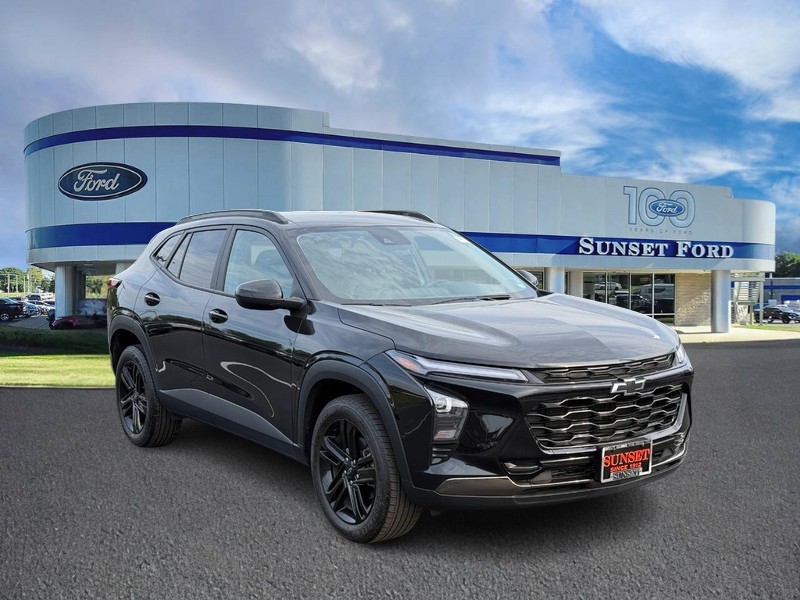 Chevrolet Trax Vehicle Full-screen Gallery Image 01