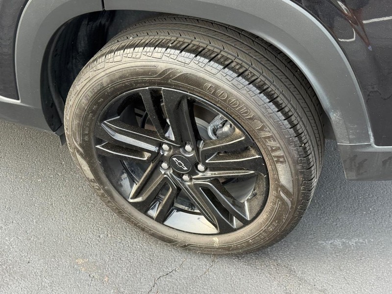 Chevrolet Trax Vehicle Full-screen Gallery Image 08
