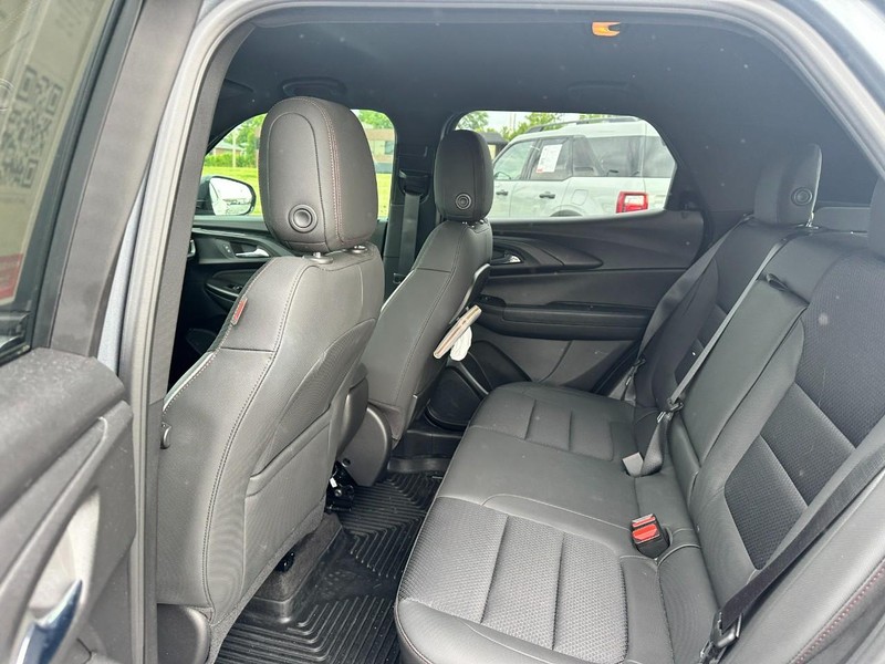 Chevrolet TrailBlazer Vehicle Full-screen Gallery Image 10