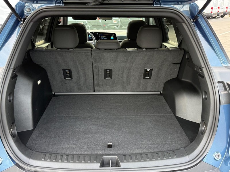 Chevrolet Equinox Vehicle Full-screen Gallery Image 05