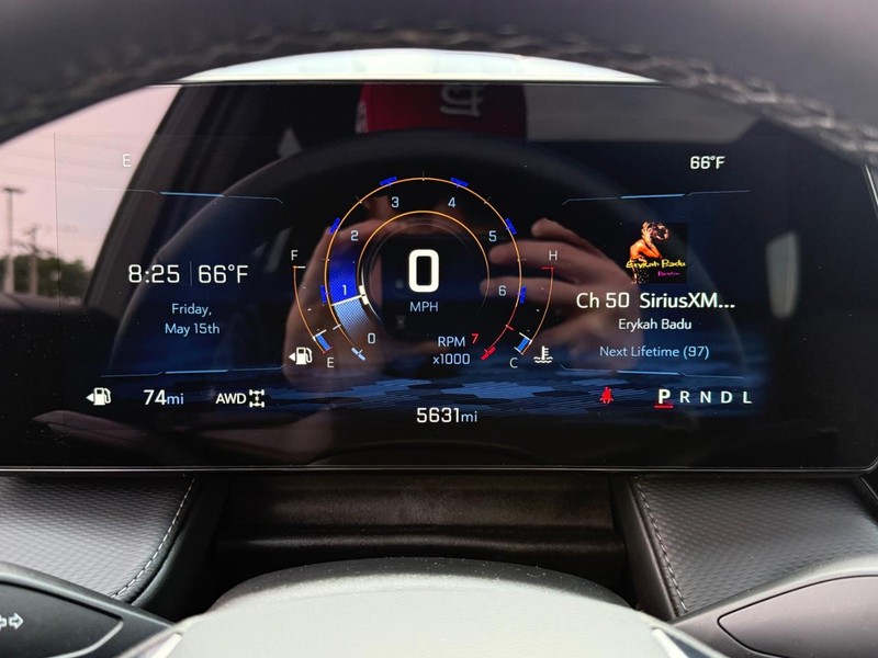 Chevrolet Equinox Vehicle Full-screen Gallery Image 21