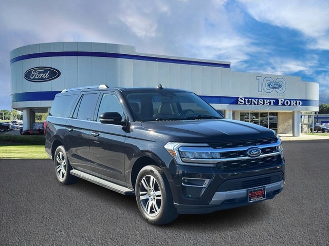 St. Louis MO 2022 Ford Expedition Max more details - ford expedition max