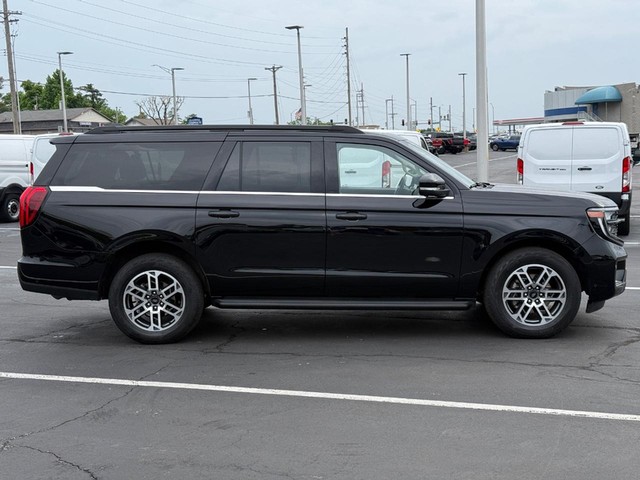 2025 Ford Expedition Active MAX 4x4's photo