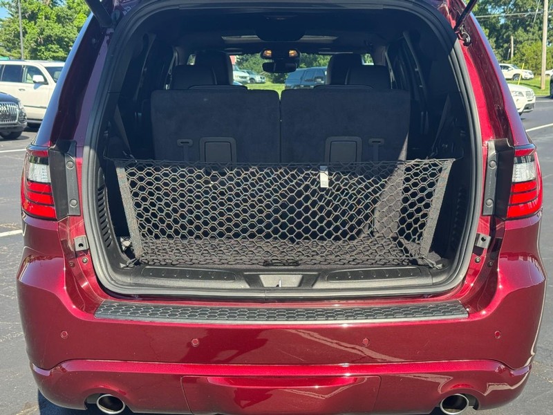 Dodge Durango Vehicle Full-screen Gallery Image 05
