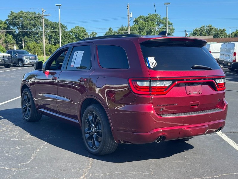 Dodge Durango Vehicle Full-screen Gallery Image 08