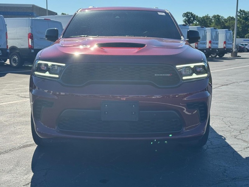Dodge Durango Vehicle Full-screen Gallery Image 12