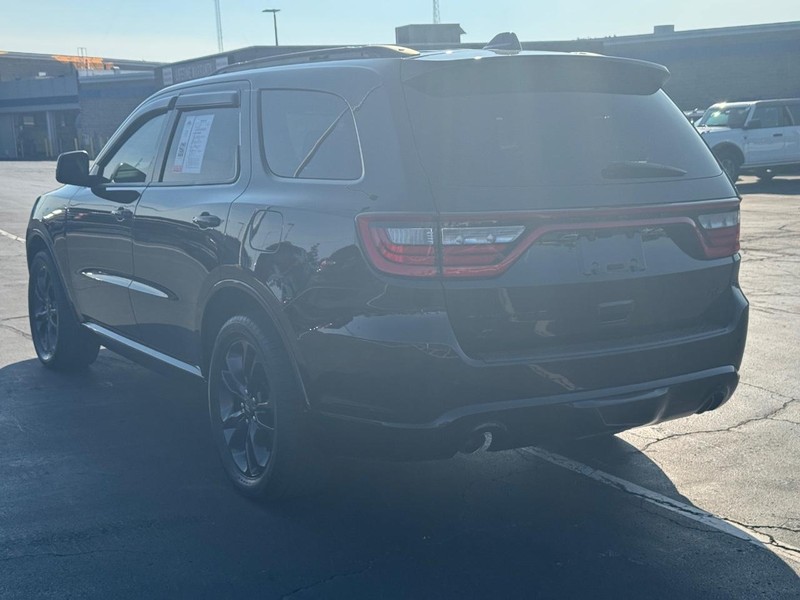 Dodge Durango Vehicle Full-screen Gallery Image 07