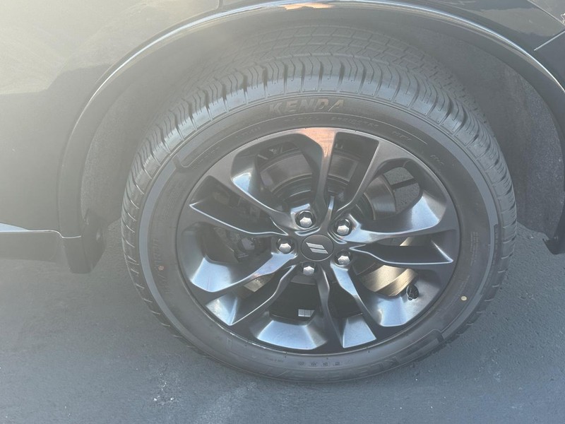 Dodge Durango Vehicle Full-screen Gallery Image 08