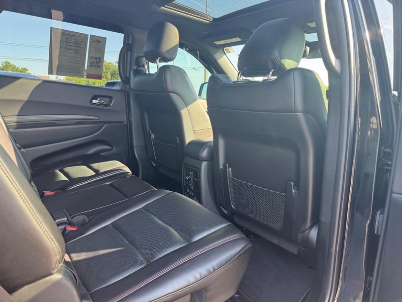 Dodge Durango Vehicle Full-screen Gallery Image 13