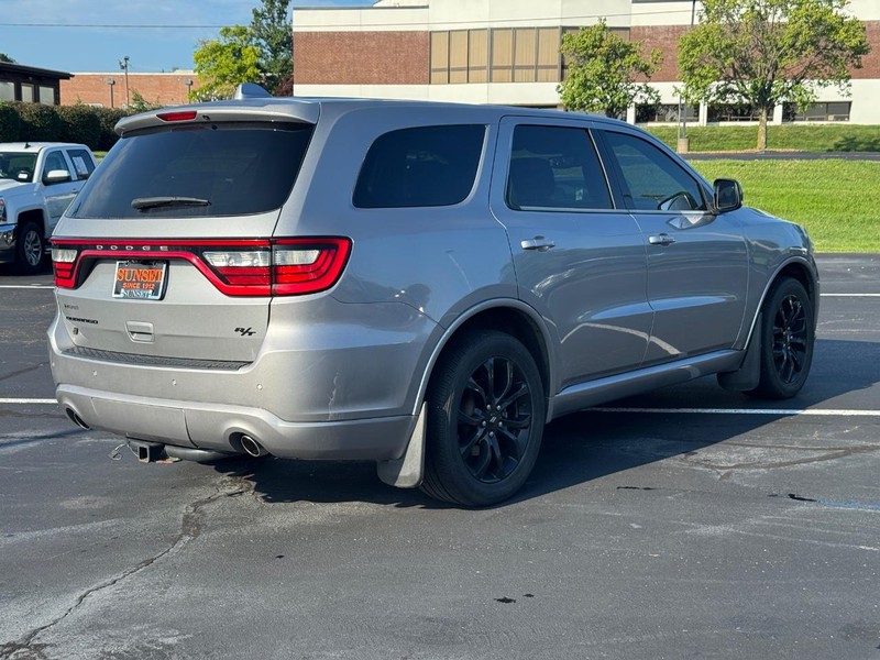 Dodge Durango Vehicle Full-screen Gallery Image 03