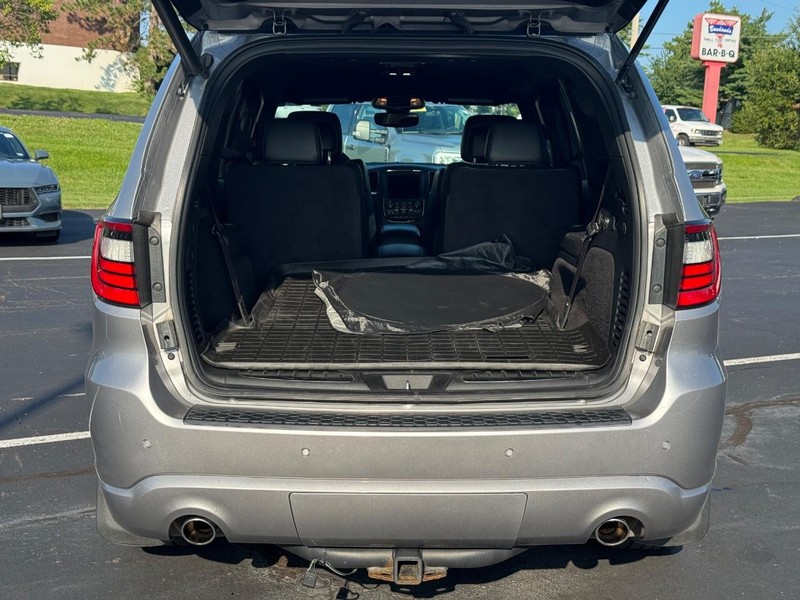 Dodge Durango Vehicle Full-screen Gallery Image 05