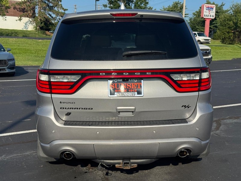 Dodge Durango Vehicle Full-screen Gallery Image 06