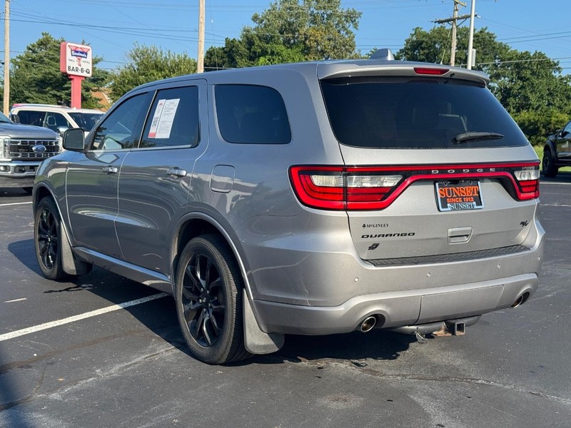 Dodge Durango Vehicle Full-screen Gallery Image 07
