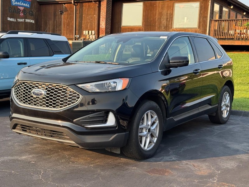 Ford Edge Vehicle Full-screen Gallery Image 01