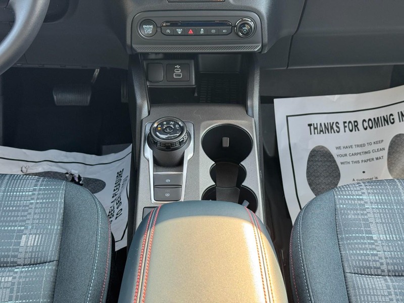 Ford Bronco Sport Vehicle Full-screen Gallery Image 15