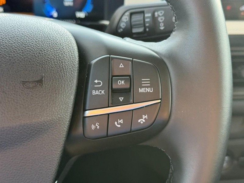 Ford Bronco Sport Vehicle Full-screen Gallery Image 20