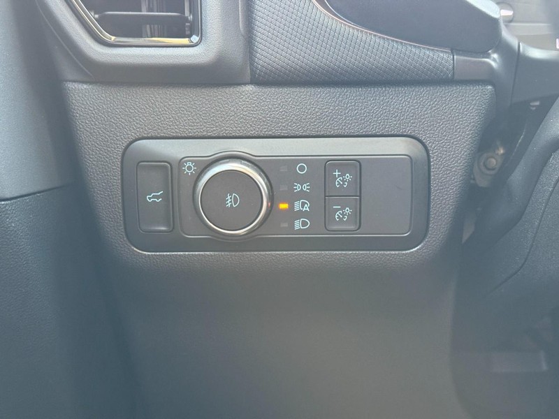 Ford Bronco Sport Vehicle Full-screen Gallery Image 19