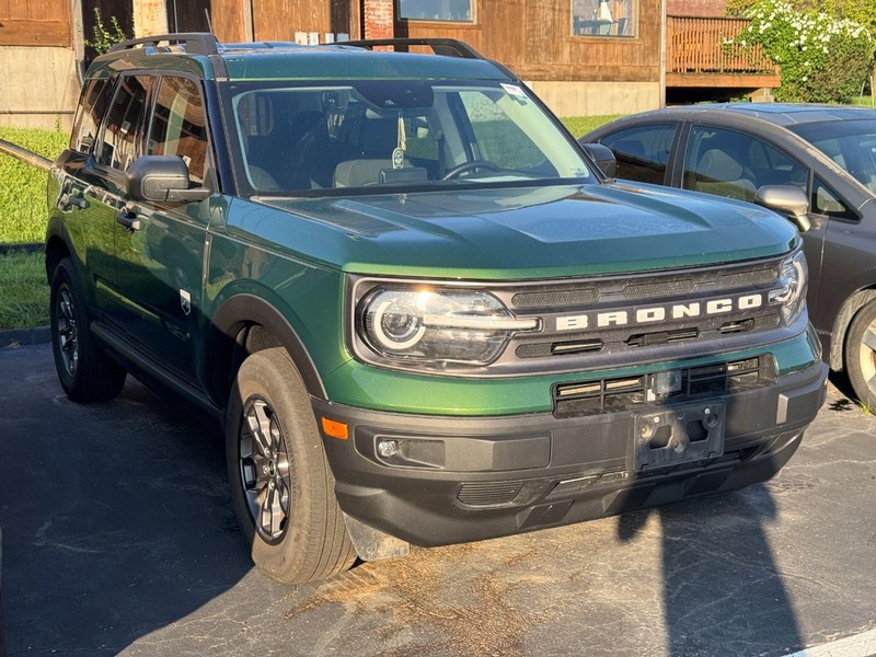 Ford Bronco Sport Vehicle Full-screen Gallery Image 02