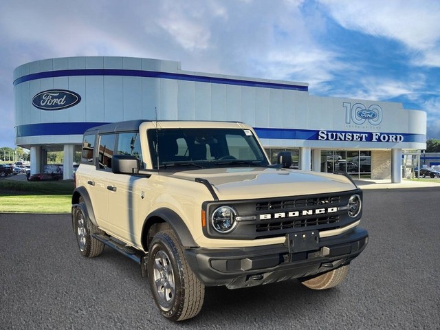 St. Louis MO 2025 Ford Bronco more details - ford bronco