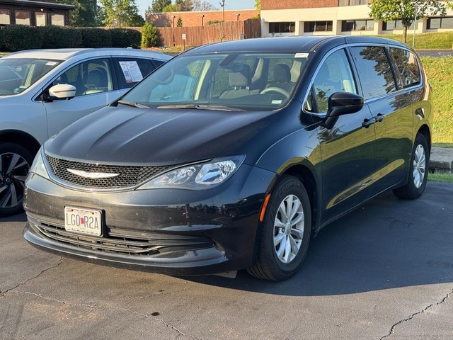 St. Louis MO 2017 Chrysler Pacifica more details - chrysler pacifica