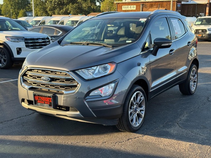 Ford EcoSport Vehicle Full-screen Gallery Image 09