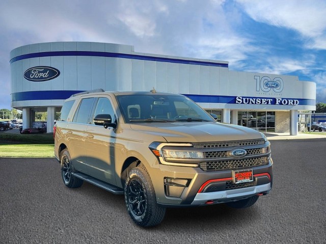 St. Louis MO 2024 Ford Expedition more details - ford expedition